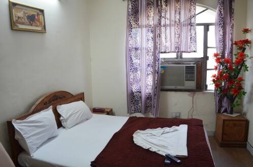 Hotel Diamond, Lucknow 2